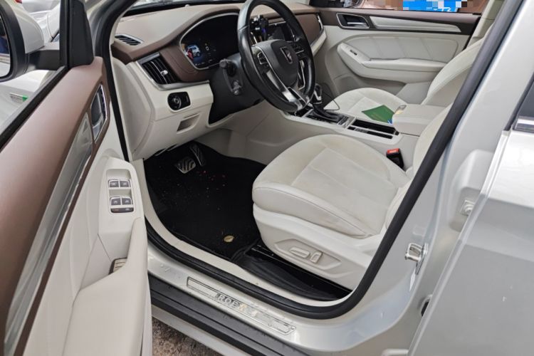 Used Roewe RX5 New Energy 2017 eRX5 50T Hybrid Connected Prestige Flagship Edition
