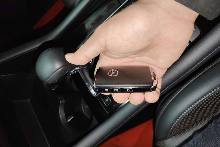 Used Mazda 3 Axela 2023 2.0L Automatic Zhiya Edition