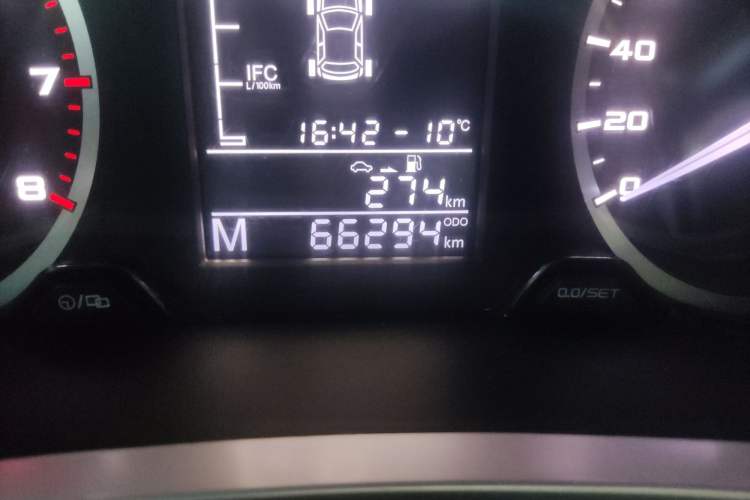 Used Geely Auto Emgrand GS 2016 Elegant Edition 1.3T Manual LingShang Model Odometer Close Up