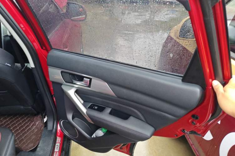 Used Haval H2 2017 Red-Label 1.5T Automatic Two-Wheel Drive Luxury Model