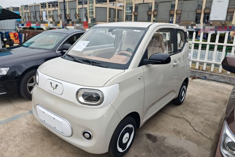 Used Wuling Hongguang MINIEV 2024 3rd Generation 215km Youth Edition

