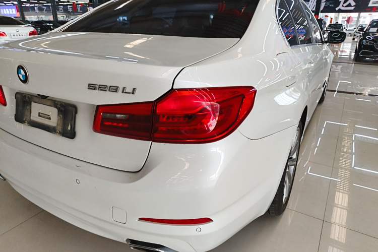 Used BMW 5 Series 2018 528Li Launch Special Edition
