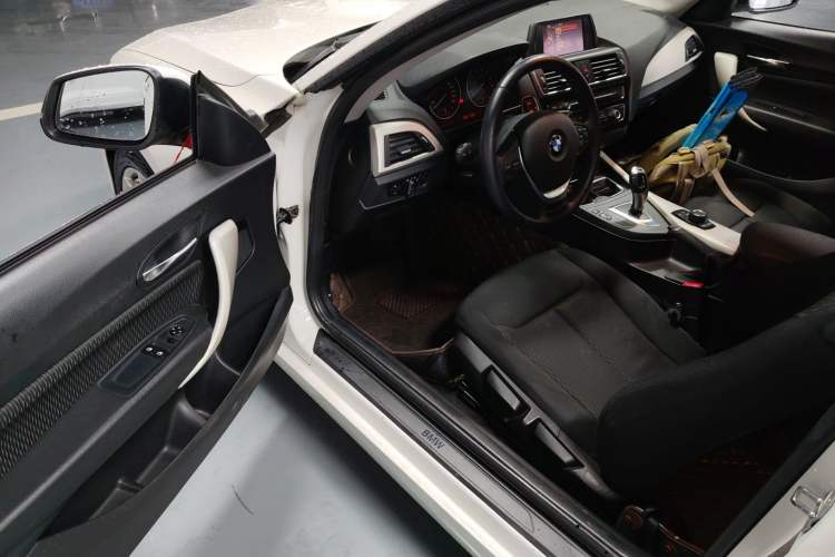 Used BMW 2 Series 2015 218i