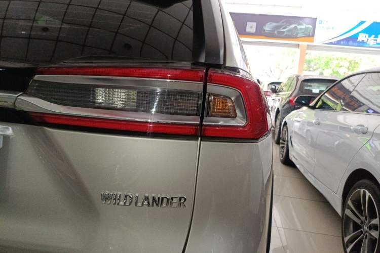 Used Toyota Wildlander 2023 2.0L CVT Two-Wheel Drive Leading Edition Right Rear Taillight