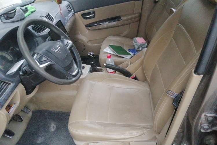 Used Wuling Hongguang 2014 1.5L S Comfort Model Left Front Seat