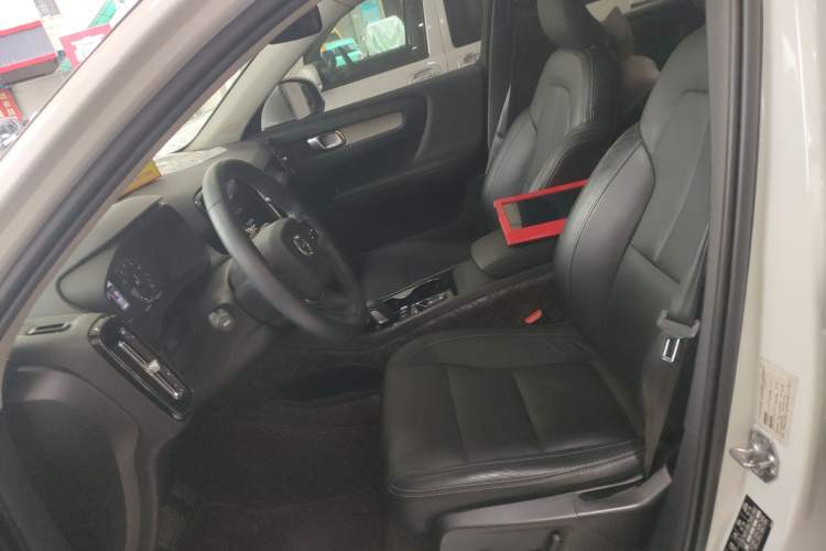 Used Volvo XC40 2021 T3 Zhiyuan Luxury Edition