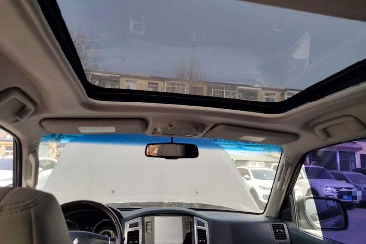 Used Mitsubishi Pajero 