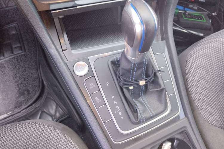 Used Volkswagen Golf Pure Electric 2020 Chari