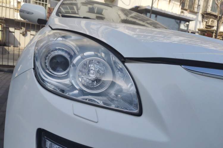 Used Luxgen Great 7 SUV 2013 Limited-Edition Sharp Edition 2.2T All-Wheel-Drive Prestige Model