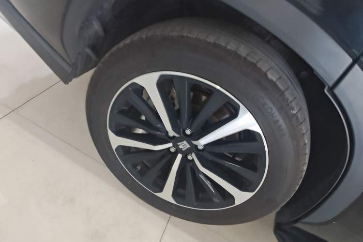 Used Toyota Crown Kluger 2023 2.5L HEV Four-Wheel Drive Flagship Edition Exterior 3