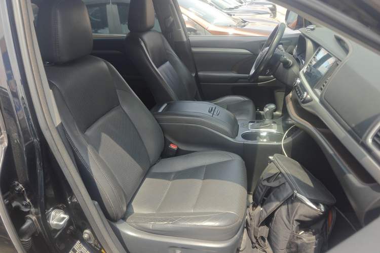 Used Toyota Highlander 2015 2.0T Four-Wheel Drive Luxury Edition 7-Seater