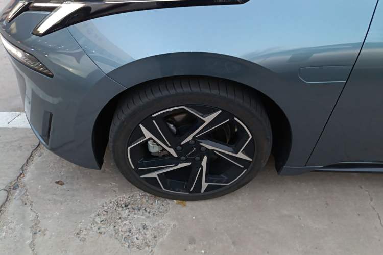 Used Lynk & Co 07 2024 EM-P 126 Long-Range Ultra