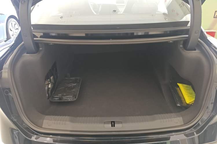 Used Hongqi EH7 2024 690 Pro