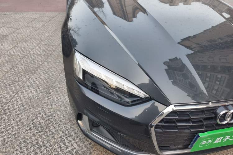 Used Audi A5 2021 Sportback 40 TFSI Stylish and Elegant Model Right Front Headlight