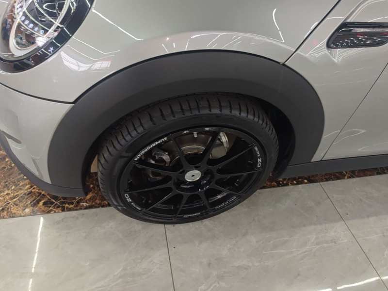 Used MINI 2023 1.5T ONE — 22