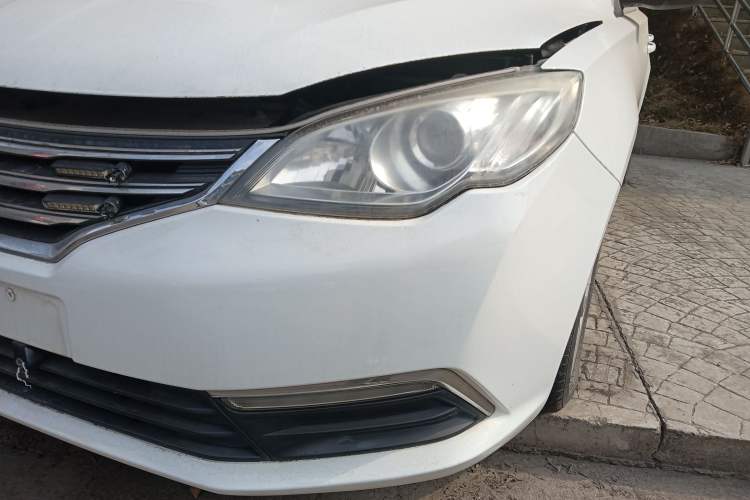 Used Roewe 360 2015 1.5L Automatic Luxury Edition
