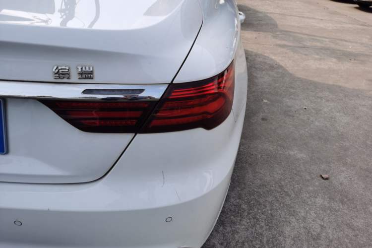 Used Geely Auto Binray 2018 14T Manual Binzhi Edition
