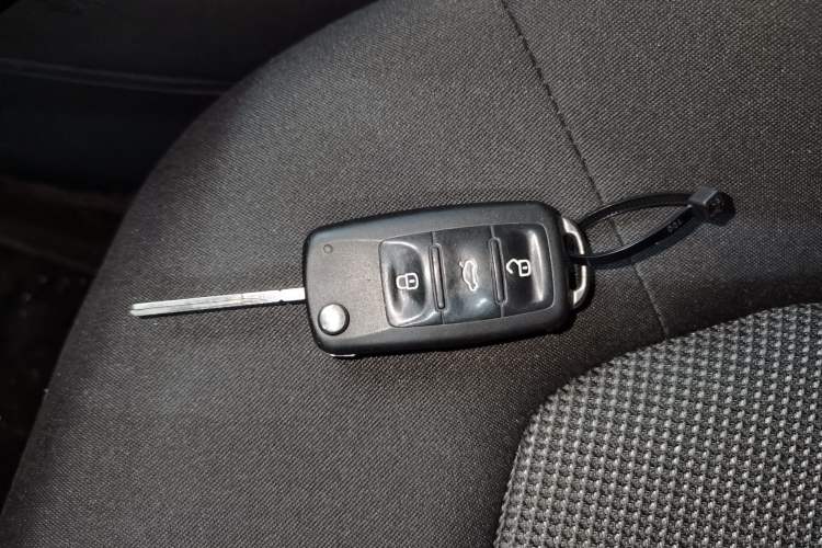 Used Volkswagen Jetta 2017 1.5L Automatic Fashion Model
