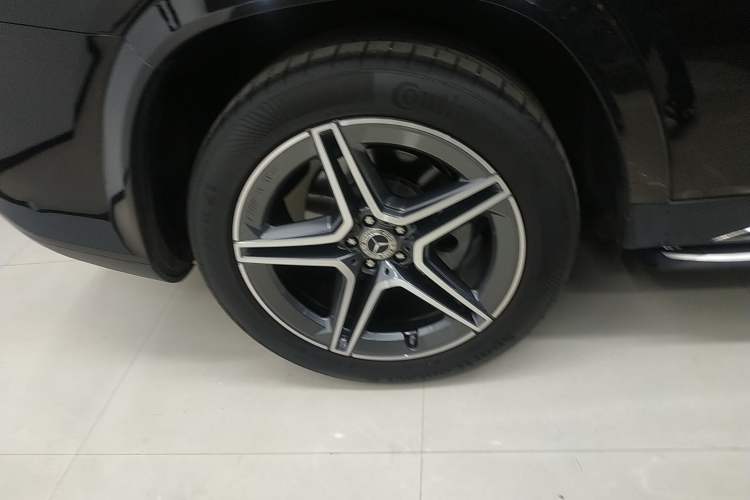 Used Mercedes-Benz GLS 2022 Second Facelift GLS 450 4MATIC Stylish Version