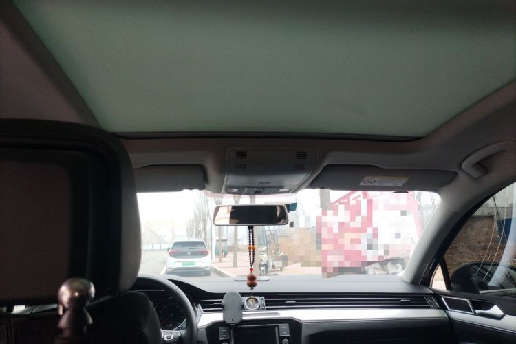 Used Volkswagen Magotan 2018 330TSI DSG Advanced Model Headliner