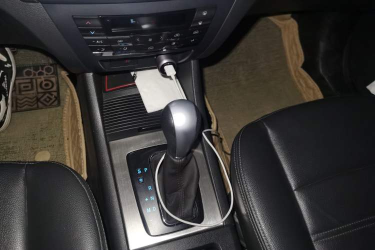 Used BAIC Senova X65 2015 2.0T Automatic Elite Model