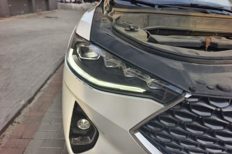 Used Haval F7x 2019 1.5T Two-Wheel Drive Intelligent Technology Edition Right Front Headlight