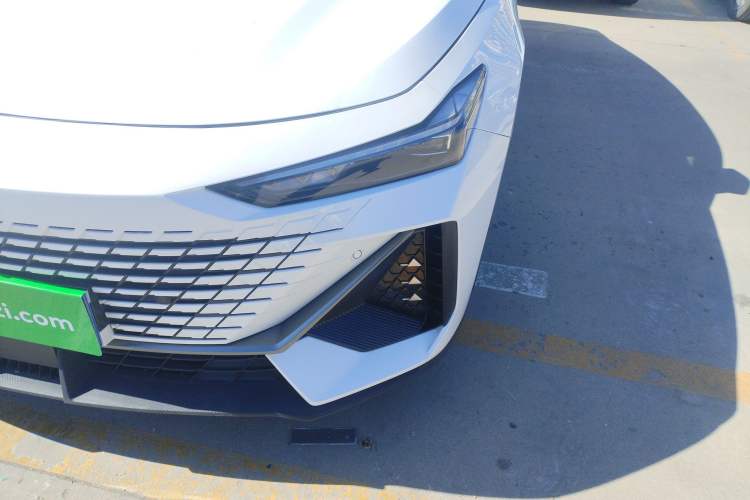 Used CHANGAN UNI-V 2022 1.5T Prestige Version Left Front Headlight