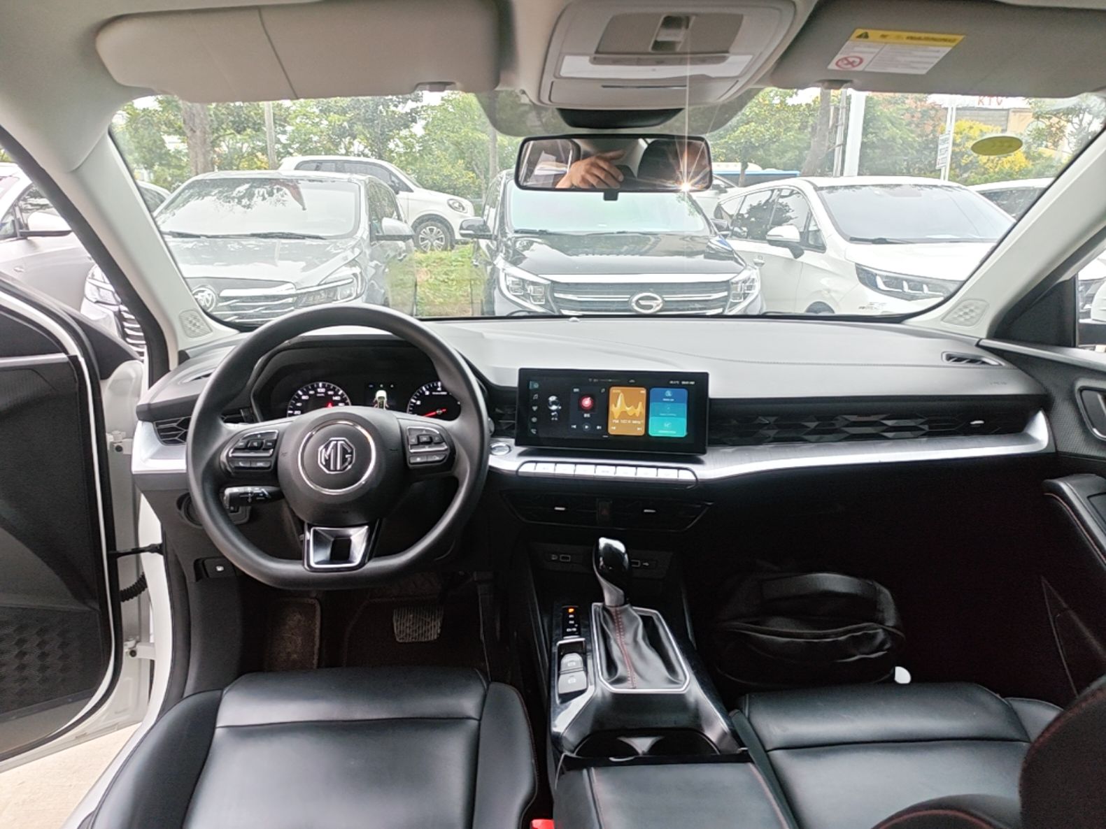 MG 5 2023 180 DVVT CVT Luxury Edition — снимка 12