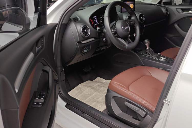 Used Audi A3 2020 Limousine 35 TFSI Ambition China VI