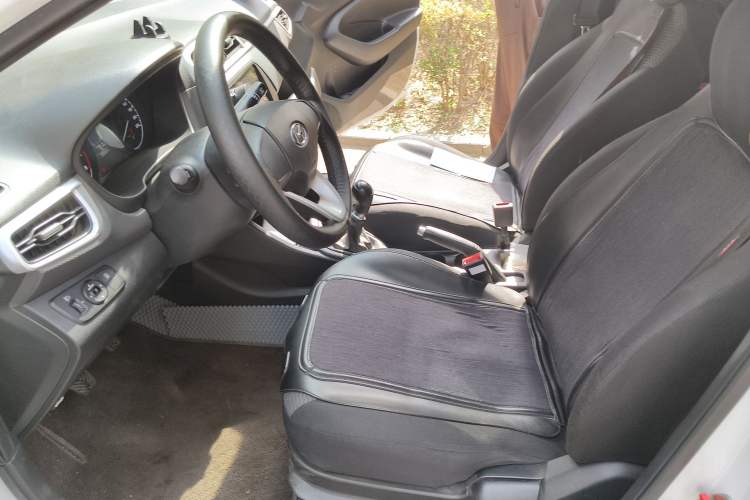 Used Hyundai Verna (older generation) 2020 1.4L Manual GL Refreshed Edition