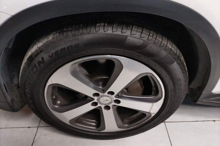 Used Mercedes-Benz GLC 2016 GLC 300 4MATIC Dynamic Model