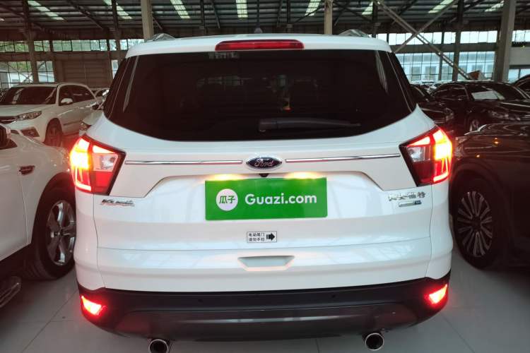 Used Ford Kuga 2019 EcoBoost 180 Two-Wheel-Drive Titanium Plus Model China VI Standard Rear