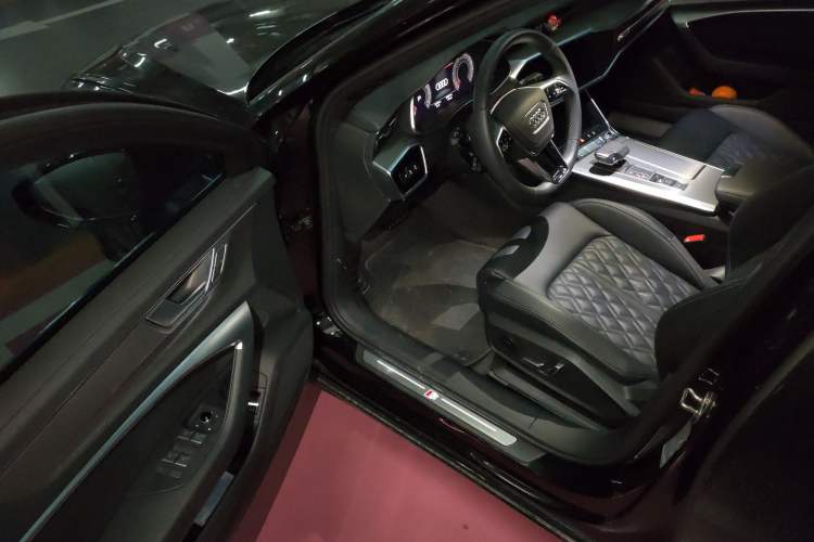 Used Audi A6L 2025 45 TFSI Prestige Dynamic Edition