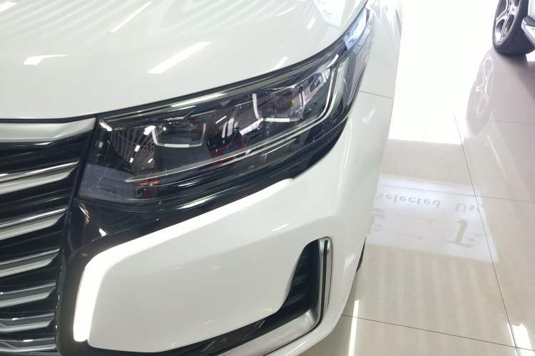 Used CHANGAN CS95 2019 2.0T Two-Wheel-Drive Luxury Version