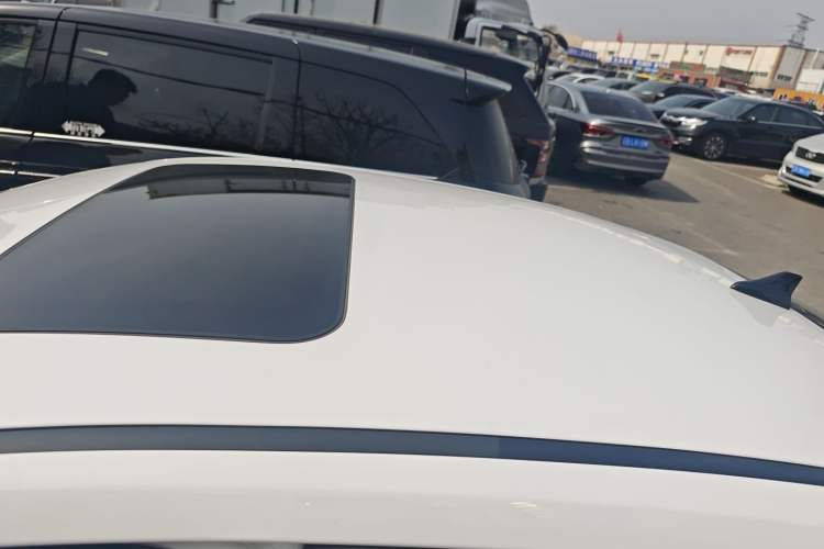 Used Hyundai Elantra 2023 1.5L CVT GLX Elite Edition Roof