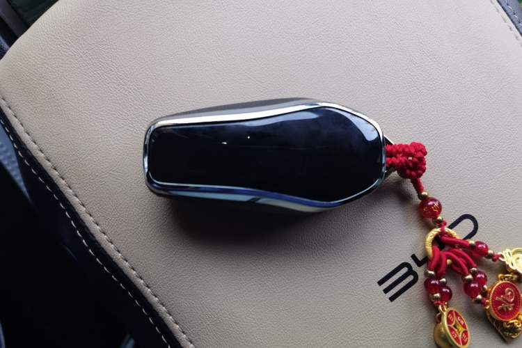 Used BYD Seal 06 New Energy 2024 DM-i 120KM Luxury Model Vehicle Key