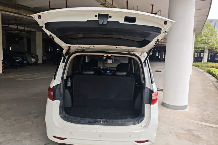 Used CHANGAN OSHAN A600EV 2021 EV model Trunk