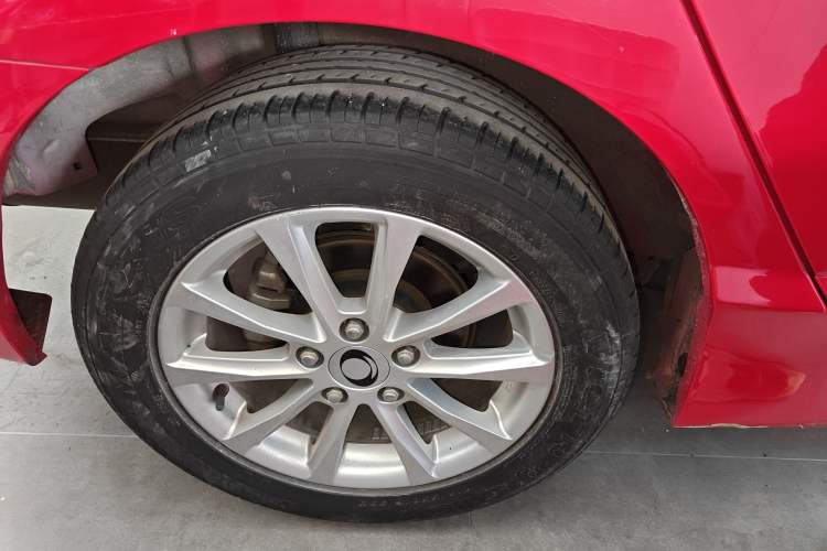 Used CIIMO CIIMO 2015 1.8L Automatic Luxury Edition