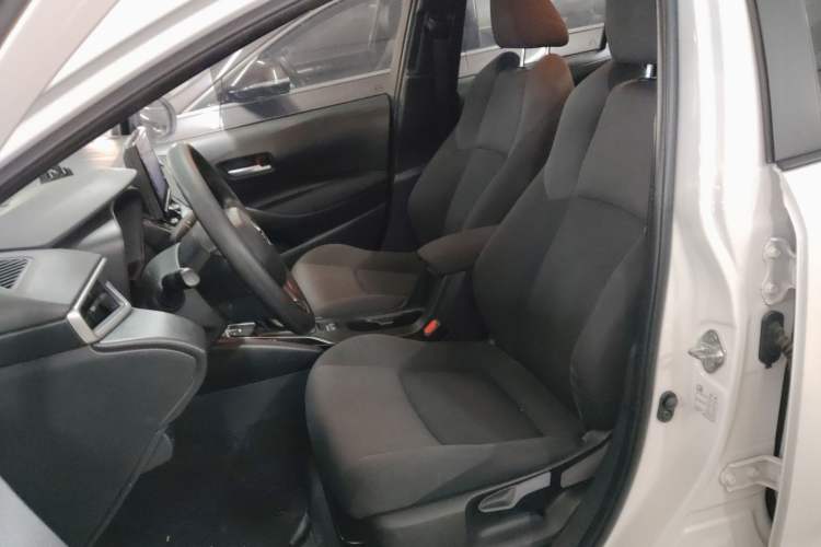 Used Toyota Levin 2022 Facelift TNGA 1.5L CVT Progressive Edition Left Front Seat