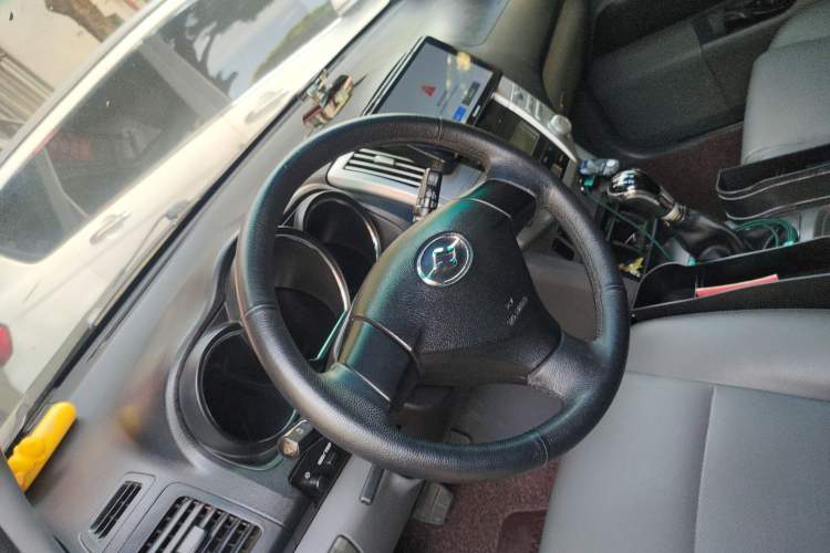 Used Huanghai Qisheng V3 2011 2.0L Ultra-Luxury Version
