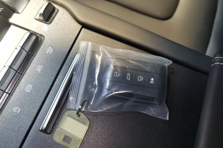 Used Tank 300 2025 2.0T Conqueror
