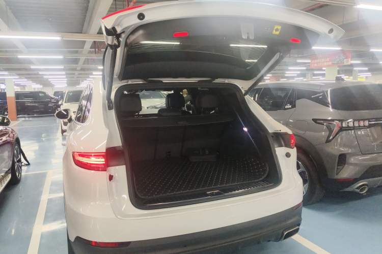 Used Porsche Cayenne E-Hybrid 2020 Cayenne E-Hybrid 2.0T
