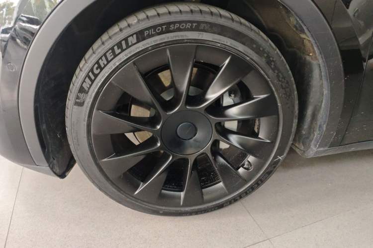 Used Tesla Model Y 2022 Rear-Wheel-Drive Version