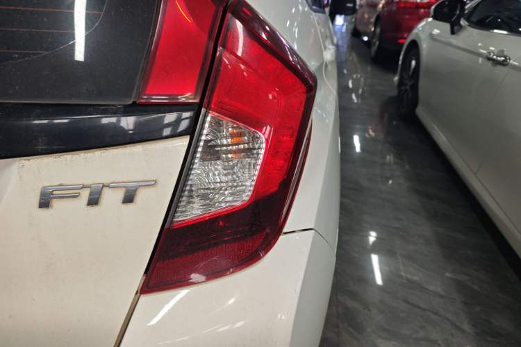 Used Honda Fit 2016 1.5L LX CVT Comfort Model