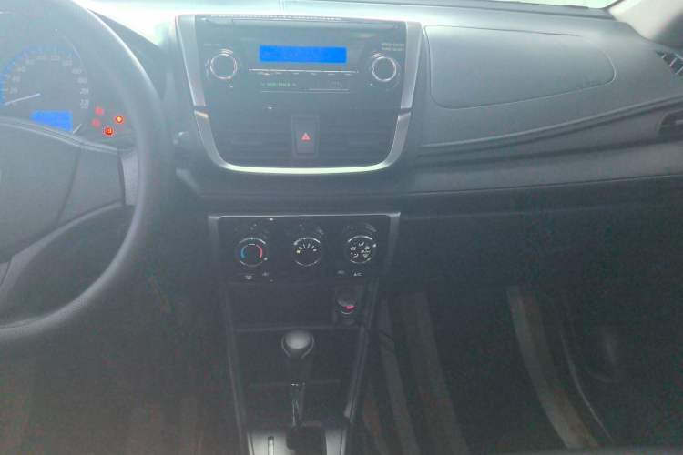 Used Toyota YARiS L Zhi Xuan 2019 1.5E CVT Dynamic Edition China VI compliant