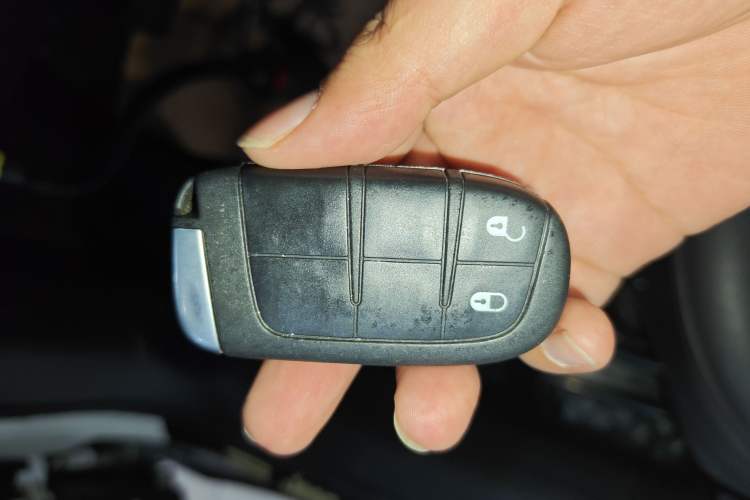 Used Jeep Compass 2019 220T Automatic Family Edition
