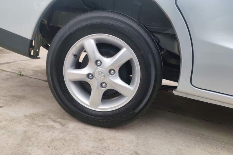 Used CHANGAN KAICHENG Ounuo S 2021 1.5L Ono S Smart Edition Dual-Steaming Air-Conditioned Bus JL473QG Right Rear Wheel Hub