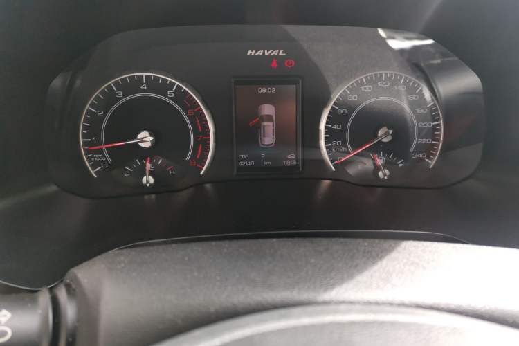 Used Haval H2s 2017 Blue Label 1.5T Dual-Clutch Elite Model
