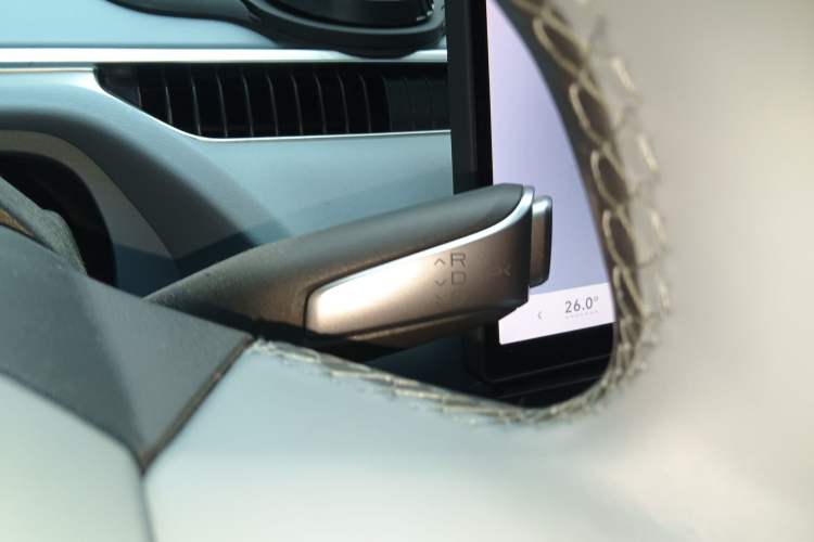 Used XPeng MONA M03 2024 515 Long-Range Gear Lever