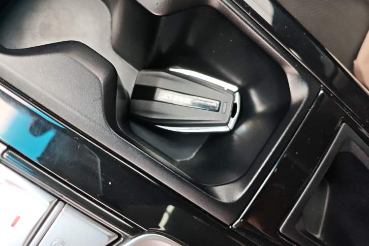 Used Geely Auto Emgrand GT 2021 1.8T Flagship Edition
